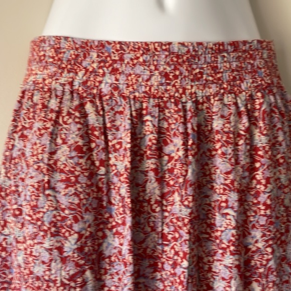 Abercrombie & Fitch XS High-Lo Skirt - Picture 3 of 7